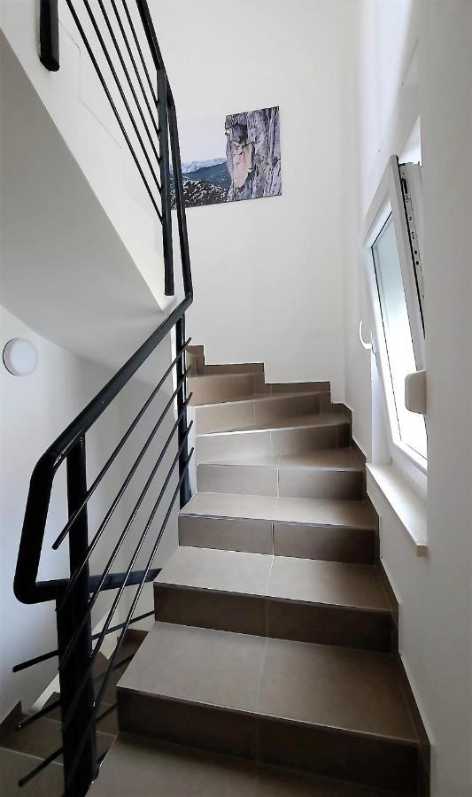 Apartment Paklina Starigrad Paklenica Exterior foto